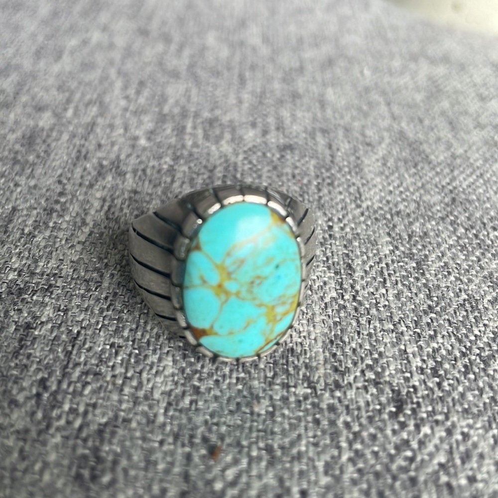 Sterling silver ring with turquoise stone size 10